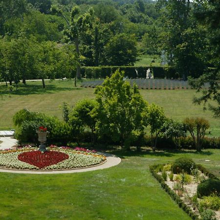 Готель Le Manoir De Bellerive Le Buisson-de-Cadouin Екстер'єр фото