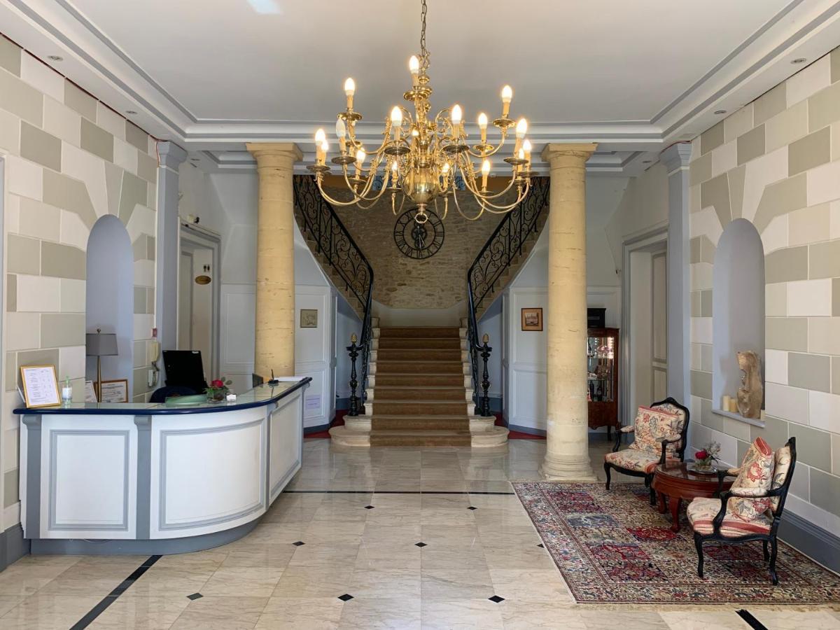 Готель Le Manoir De Bellerive Le Buisson-de-Cadouin Екстер'єр фото