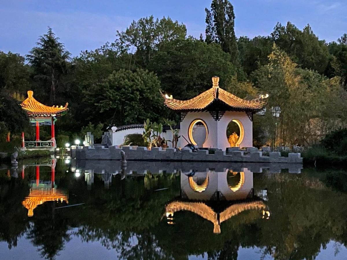 Готель Le Manoir De Bellerive Le Buisson-de-Cadouin Екстер'єр фото