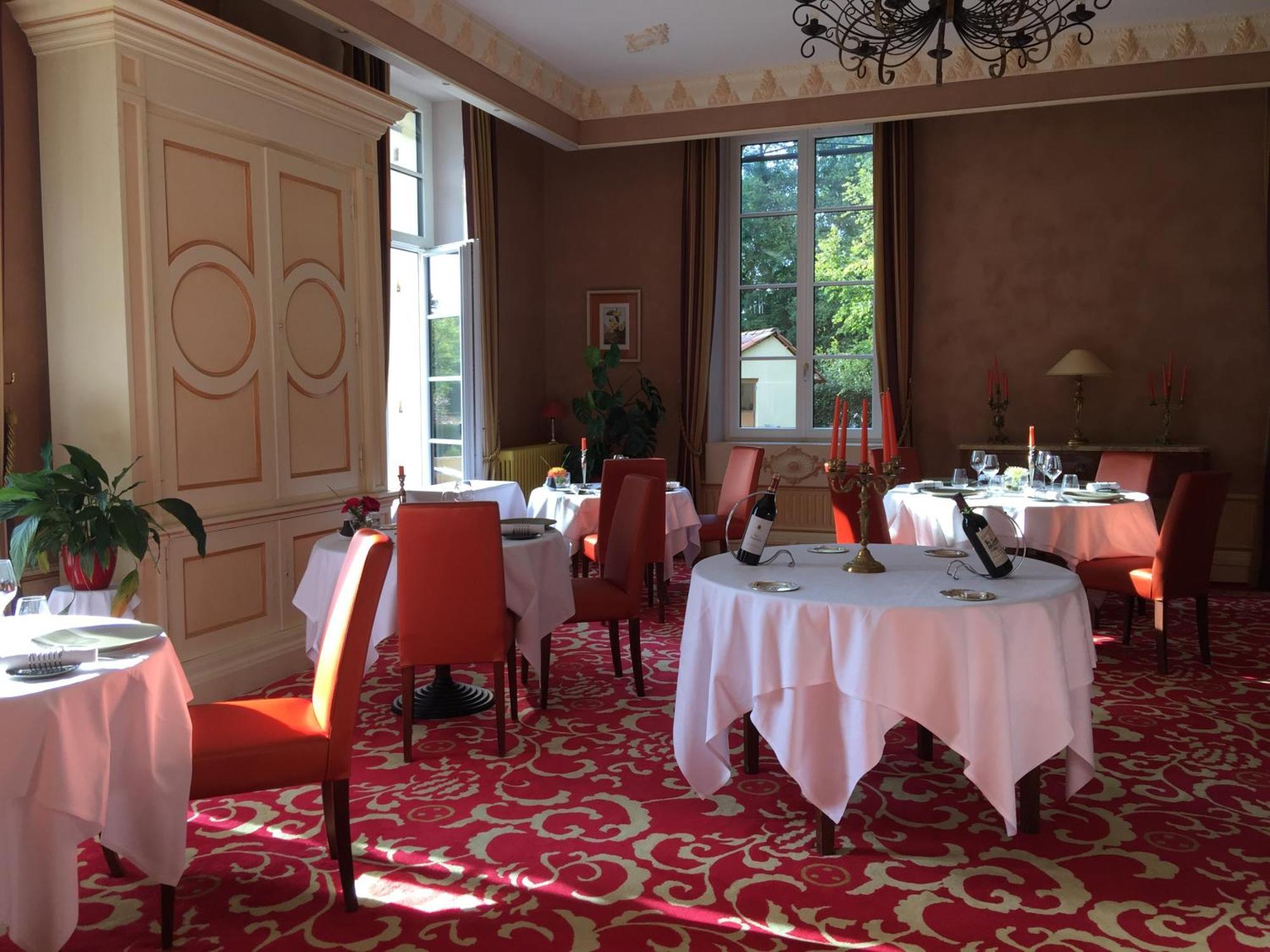 Готель Le Manoir De Bellerive Le Buisson-de-Cadouin Екстер'єр фото