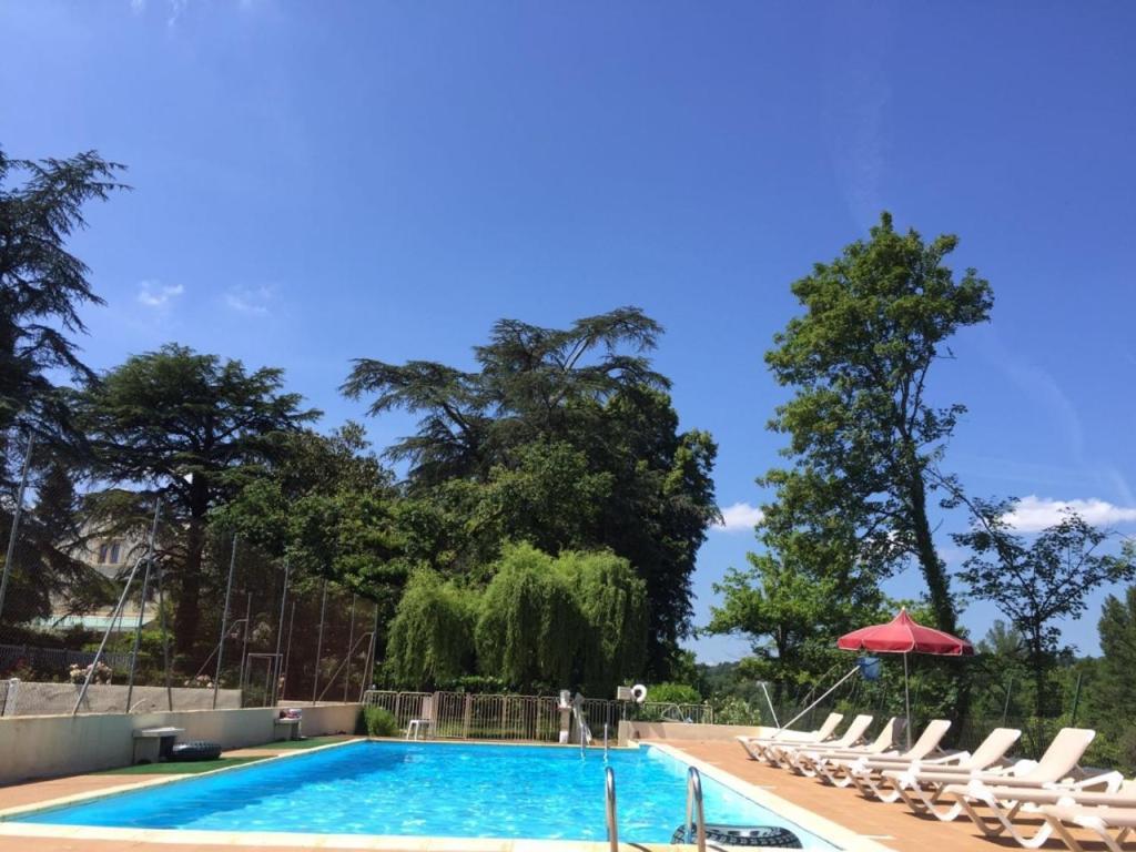 Готель Le Manoir De Bellerive Le Buisson-de-Cadouin Екстер'єр фото